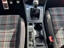 
										VW Golf full									