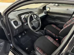 
										Citroën C1 full									