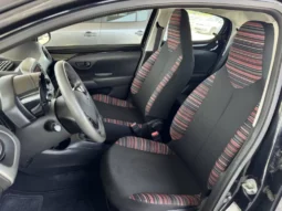 
										Citroën C1 full									