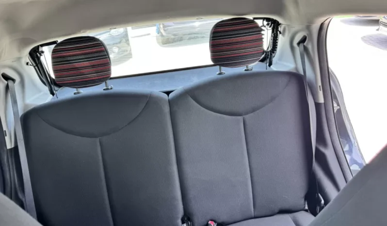 
								Citroën C1 full									