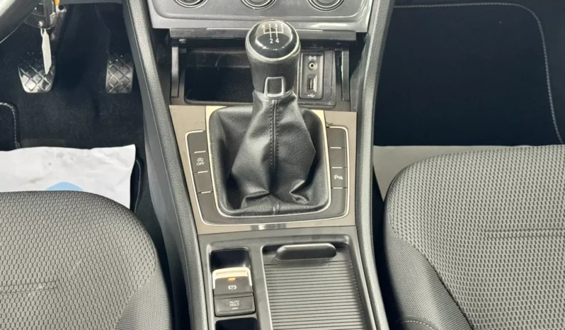 
								VW Golf full									