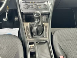 
										VW Golf full									