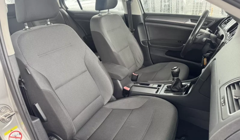 
								VW Golf full									