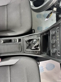 
										VW Golf full									