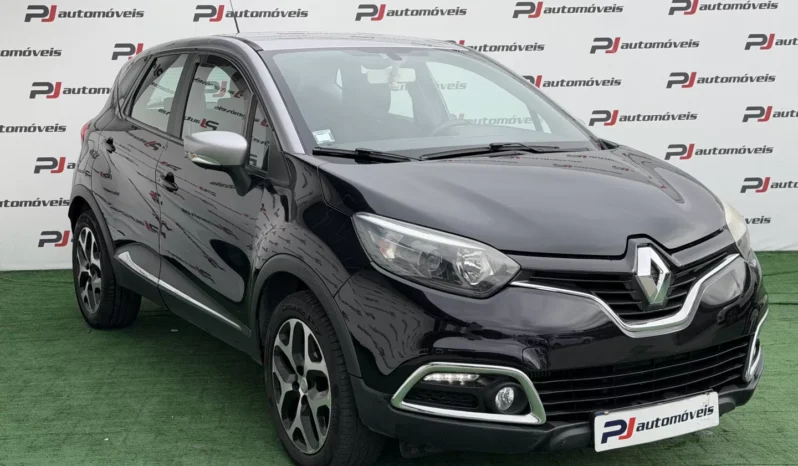
								Renault Captur full									