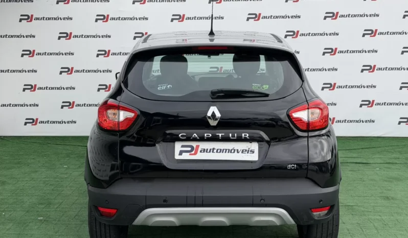 
								Renault Captur full									
