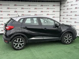 
										Renault Captur full									