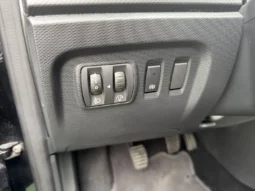 
										Renault Captur full									