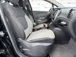 
										Renault Captur full									