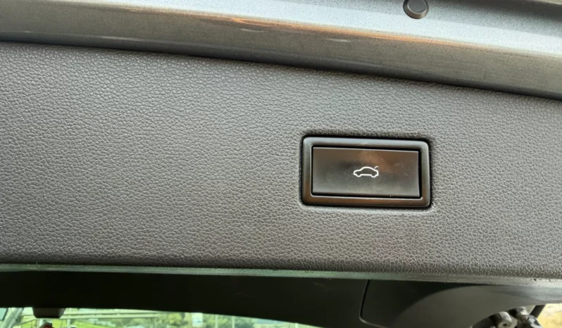 
								VW Tiguan full									