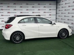 
										Mercedes-Benz A 180 full									