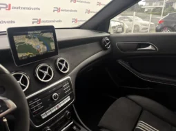 
										Mercedes-Benz A 180 full									