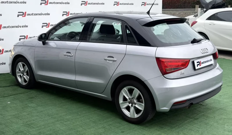 
								Audi A1 Sportback full									