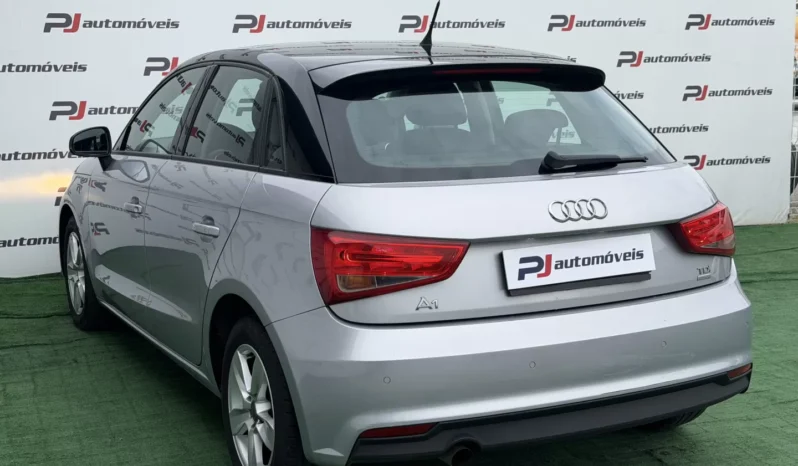 
								Audi A1 Sportback full									
