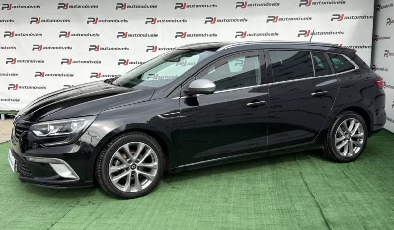 
								Renault Mégane full									
