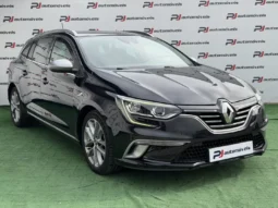 
										Renault Mégane full									