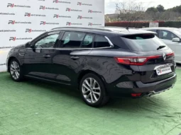 
										Renault Mégane full									