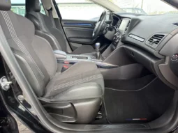 
										Renault Mégane full									