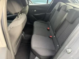 
										Peugeot 208 full									