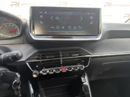 
										Peugeot 208 full									