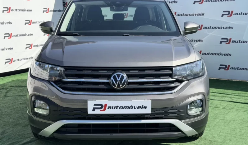 
								VW T-Cross full									