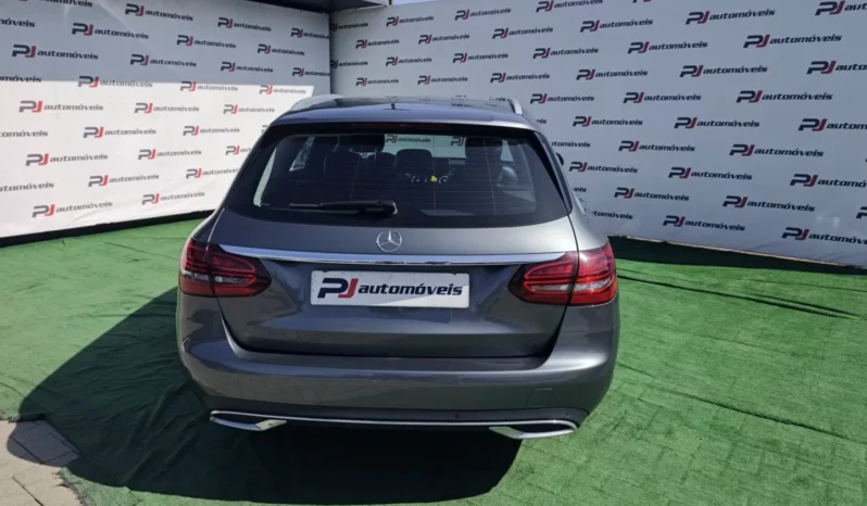 
								Mercedes-Benz C 180 full									