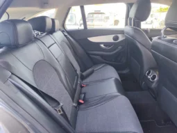 
										Mercedes-Benz C 180 full									
