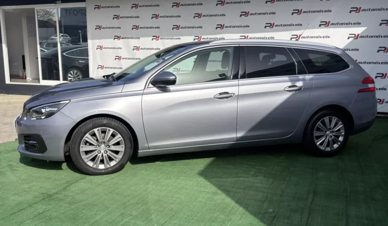 
								Peugeot 308 SW full									