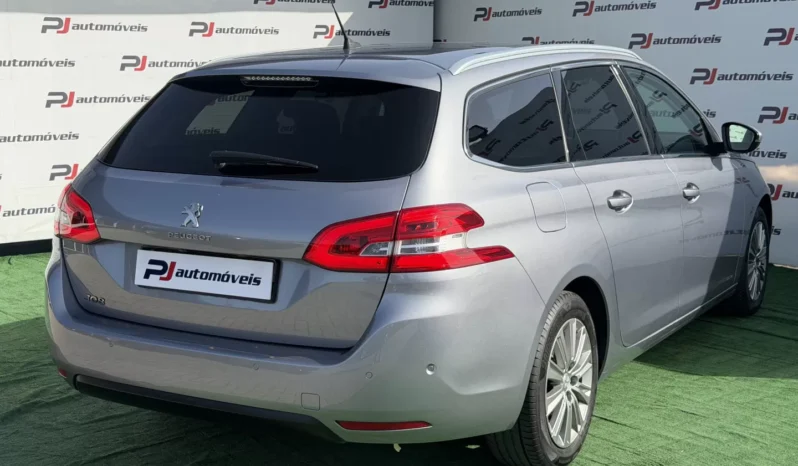 
								Peugeot 308 SW full									