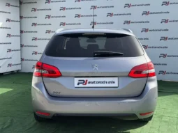 
										Peugeot 308 SW full									