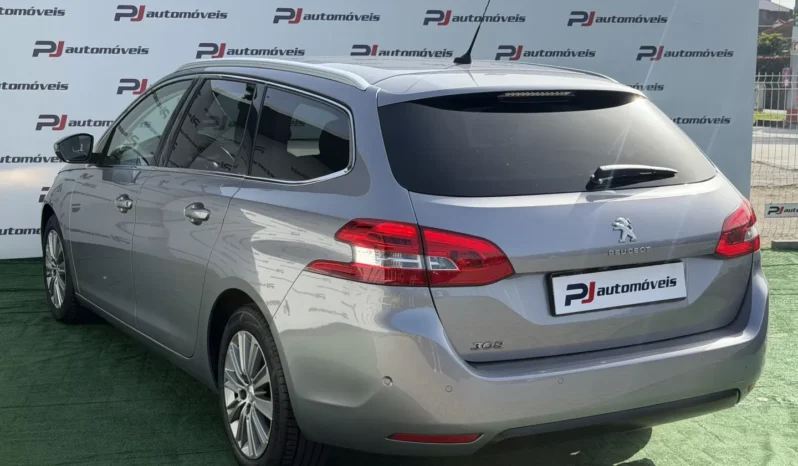 
								Peugeot 308 SW full									