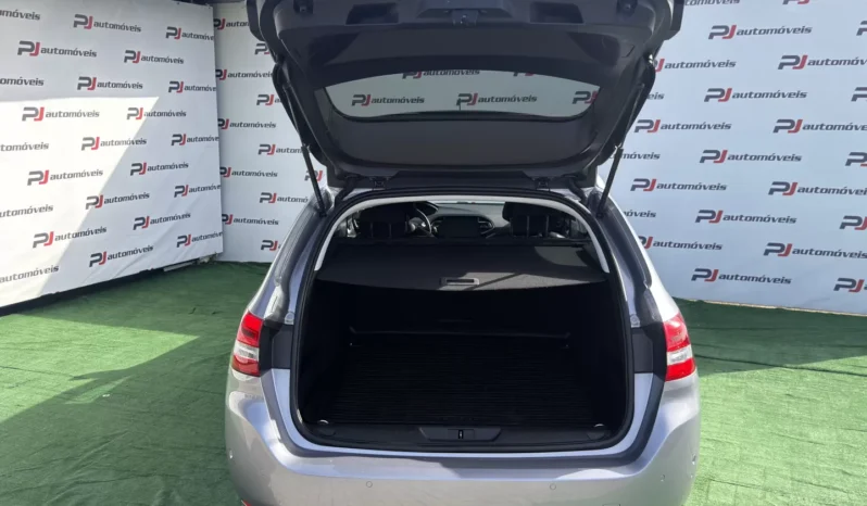 
								Peugeot 308 SW full									