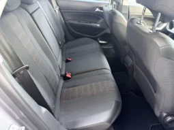 
										Peugeot 308 SW full									