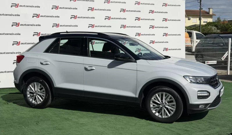 
								VW T-Roc full									