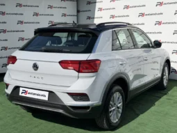 
										VW T-Roc full									