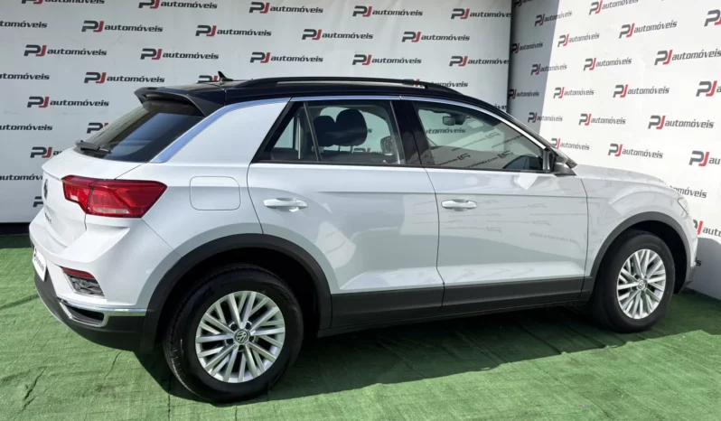 
								VW T-Roc full									
