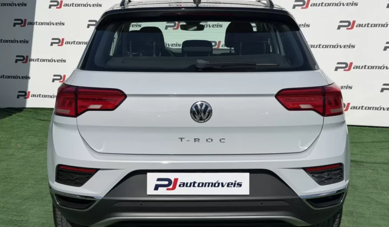 
								VW T-Roc full									