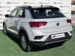 
										VW T-Roc full									