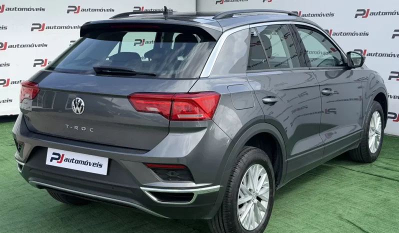 
								VW T-Roc full									
