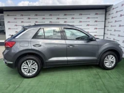 
										VW T-Roc full									