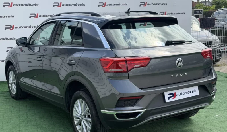 
								VW T-Roc full									