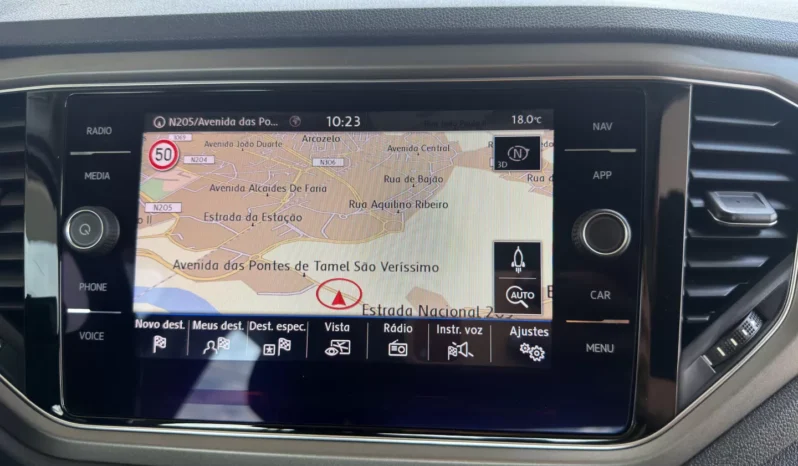 
								VW T-Roc full									