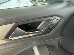 
										VW T-Roc full									
