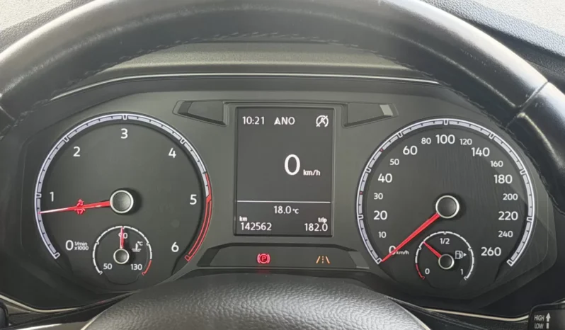 
								VW T-Roc full									