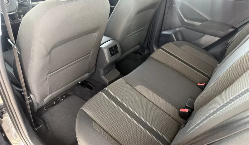 
								VW T-Roc full									
