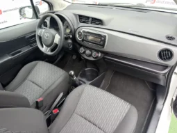 
										Toyota Yaris full									