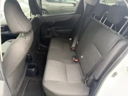 
										Toyota Yaris full									
