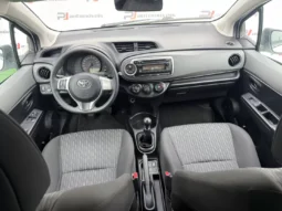 
										Toyota Yaris full									