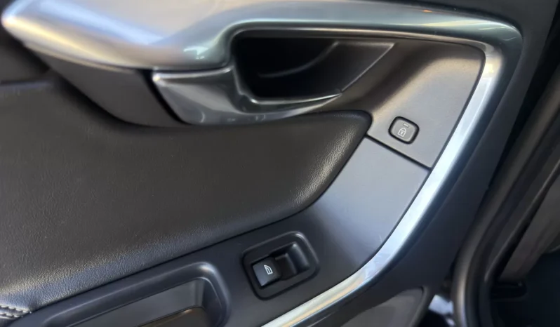 
								Volvo S60 full									