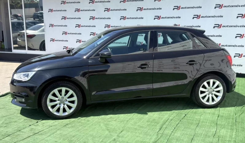 
								Audi A1 Sportback full									